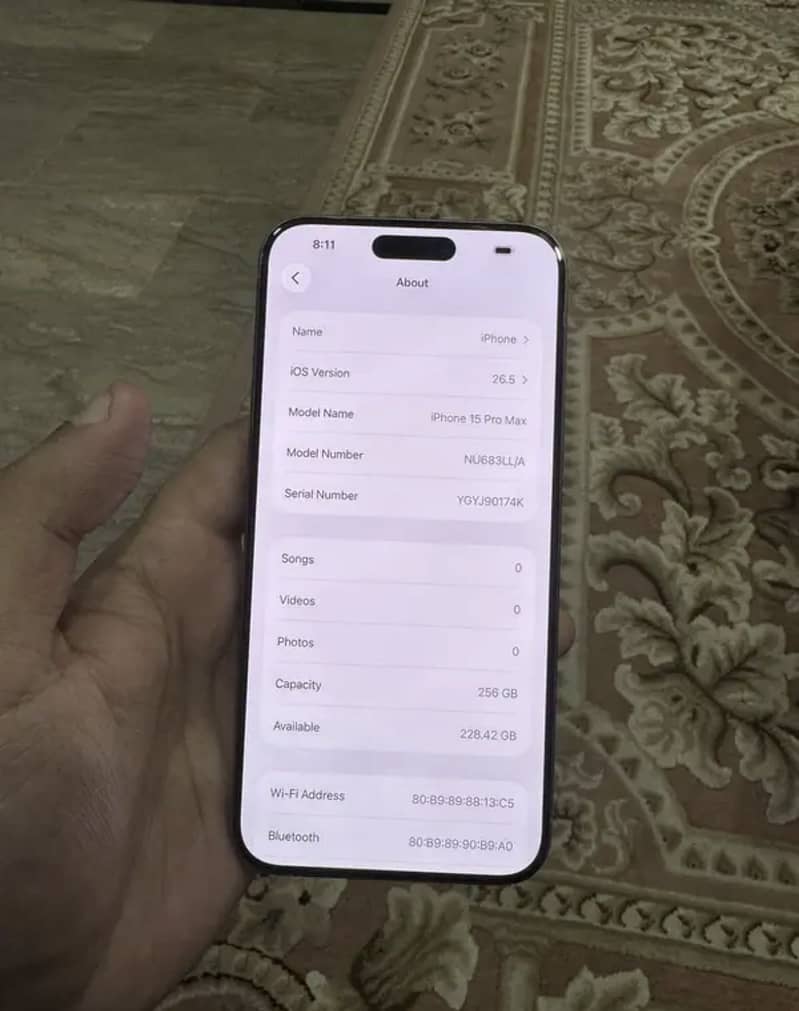 Apple iPhone 15 Pro Max 3
