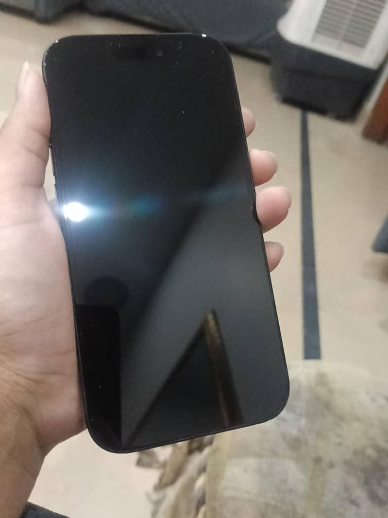 Apple iPhone 15 3