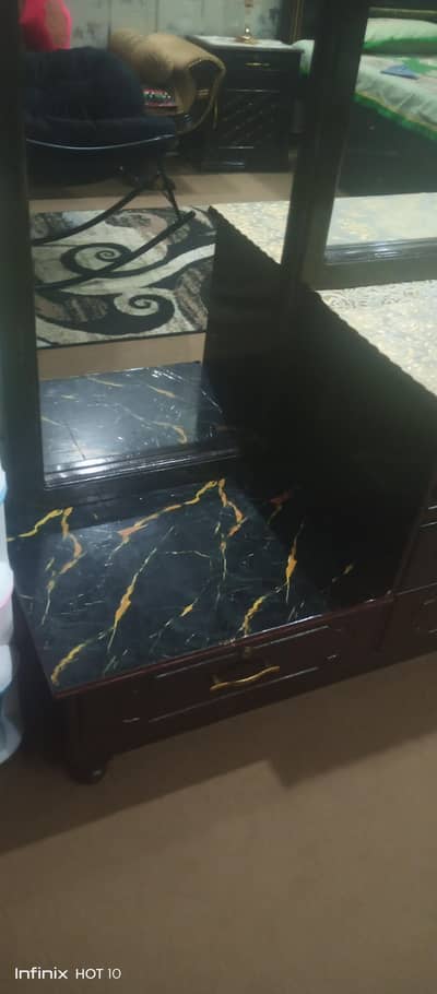 dressing miror