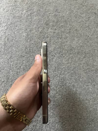 Apple iPhone 14 Pro