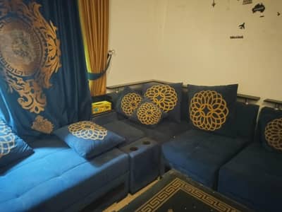 10 seater sofa and 3 seates total 13 piecs