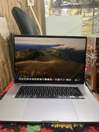 Macbook pro 2019 just like brand new