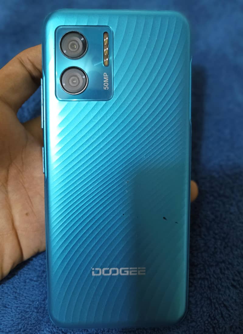 Doogee N50 1