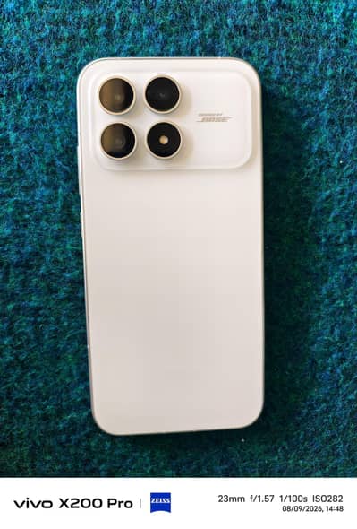 Xiaomi POCO F8 Pro (Snapdragon 8 Elite)