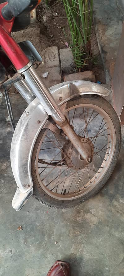 cd 70 cc good condition 6/10