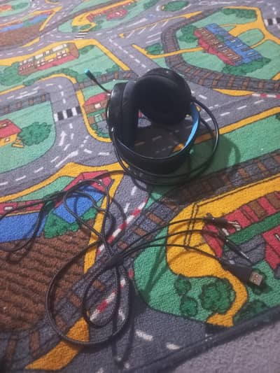 gaming gaming  and streaming  head phone