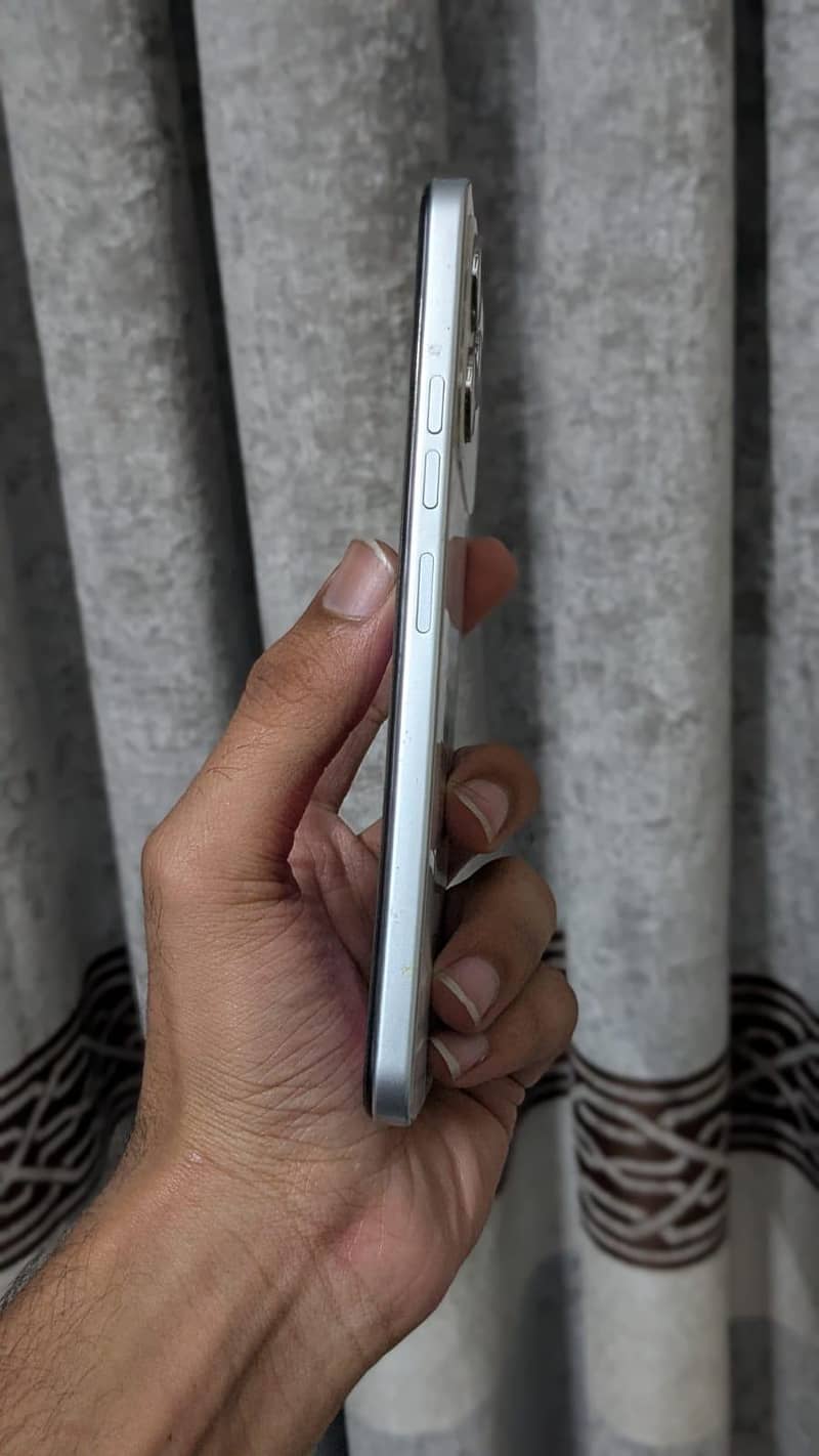 Tecno Spark 40 2