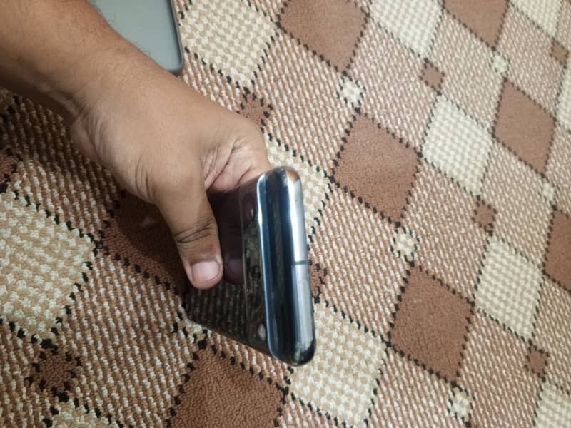 Google Pixel 8 Pro 6