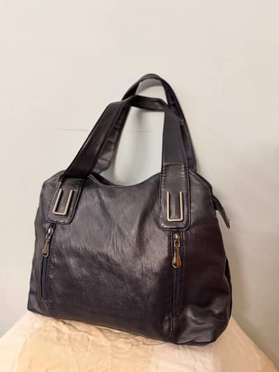 Black Leather Hobo Shoulder Bag | Branded Style | Excellent Condition