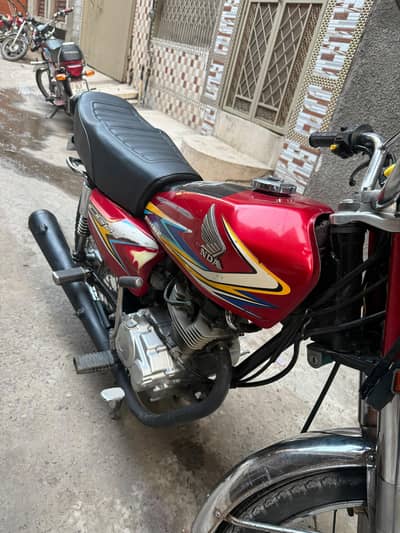 Honda cg 125 0.3. 0.2. 5.7. 1.2. 4.0.2