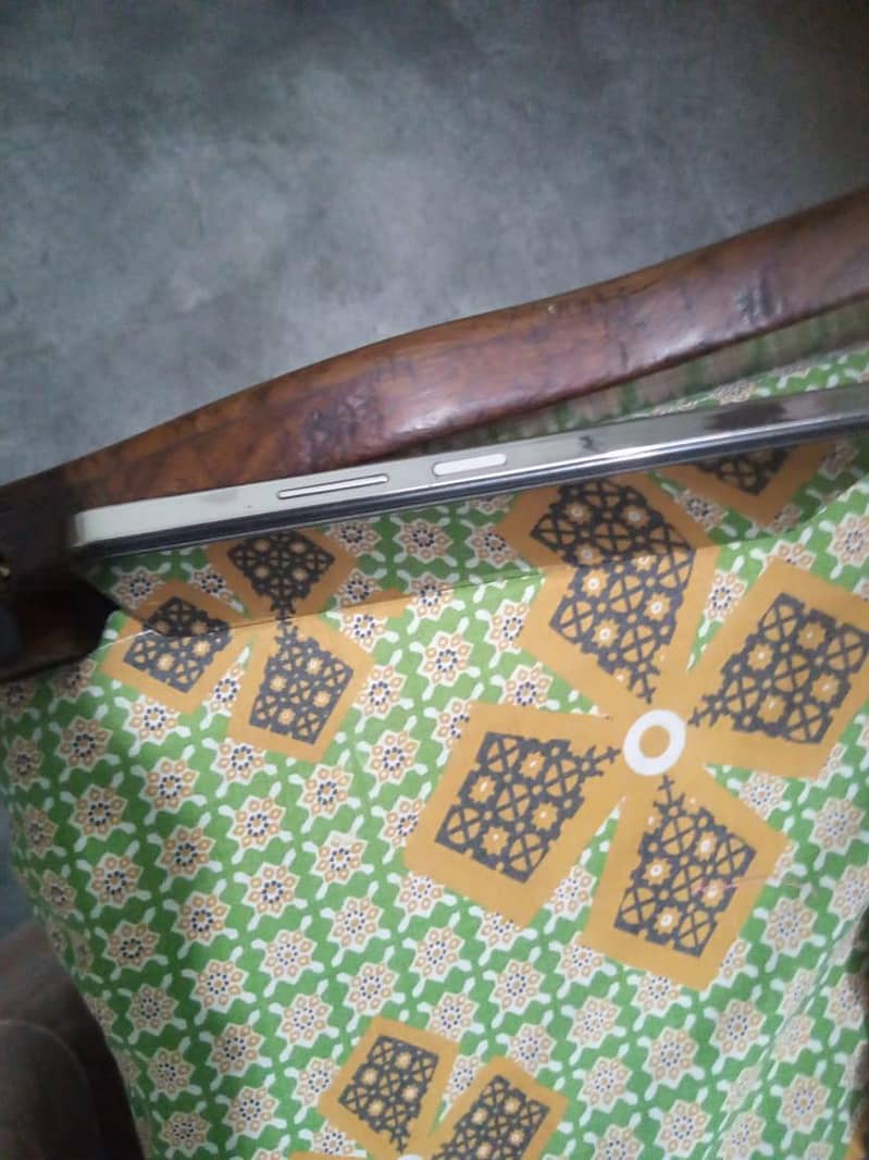 Infinix Note 30 1