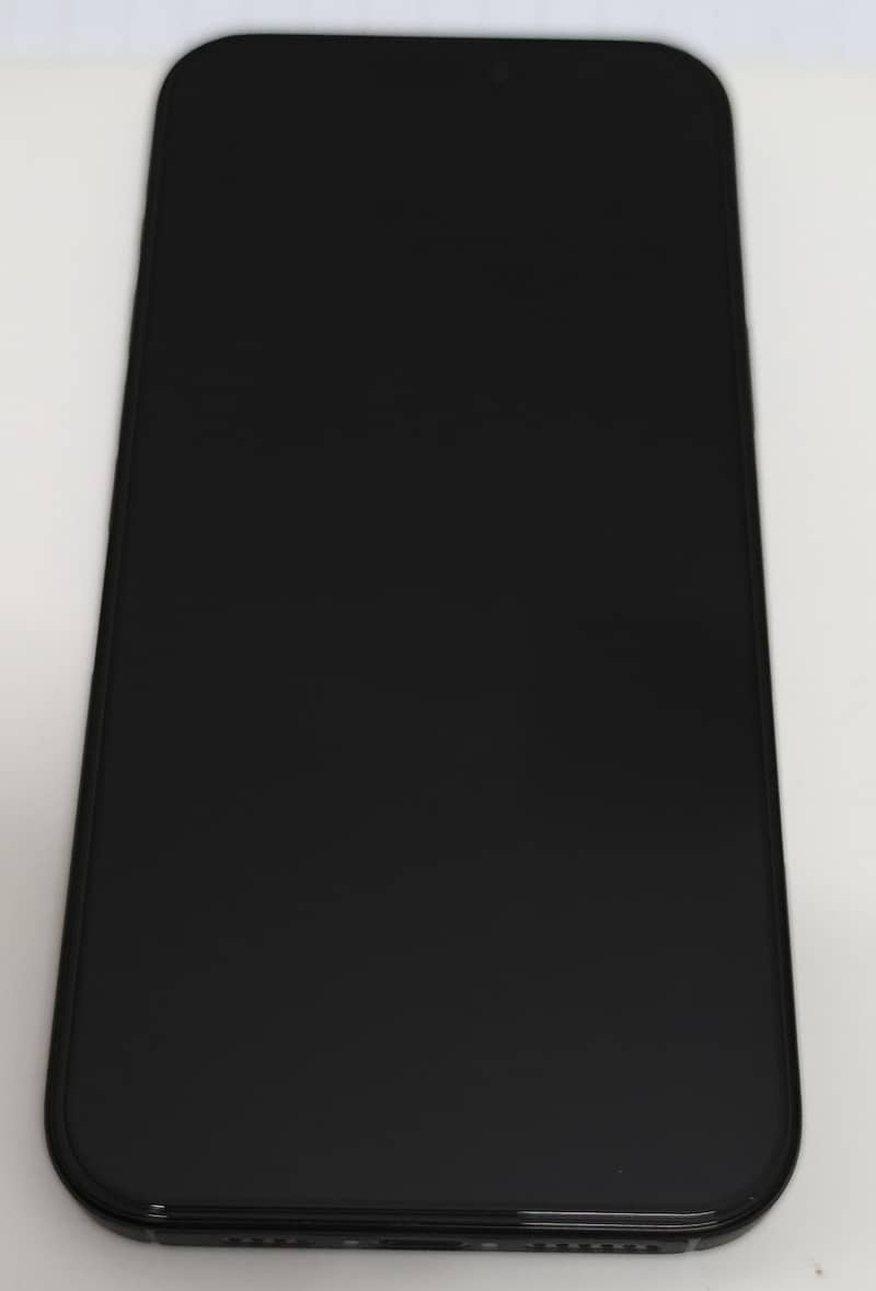 Apple iPhone 16 Pro Max 0