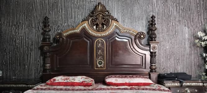 Bed set with 2 side tables