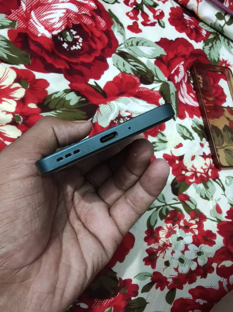 OPPO Reno 4