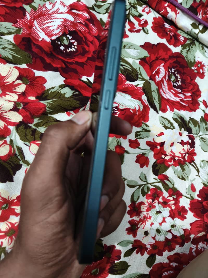 OPPO Reno 5
