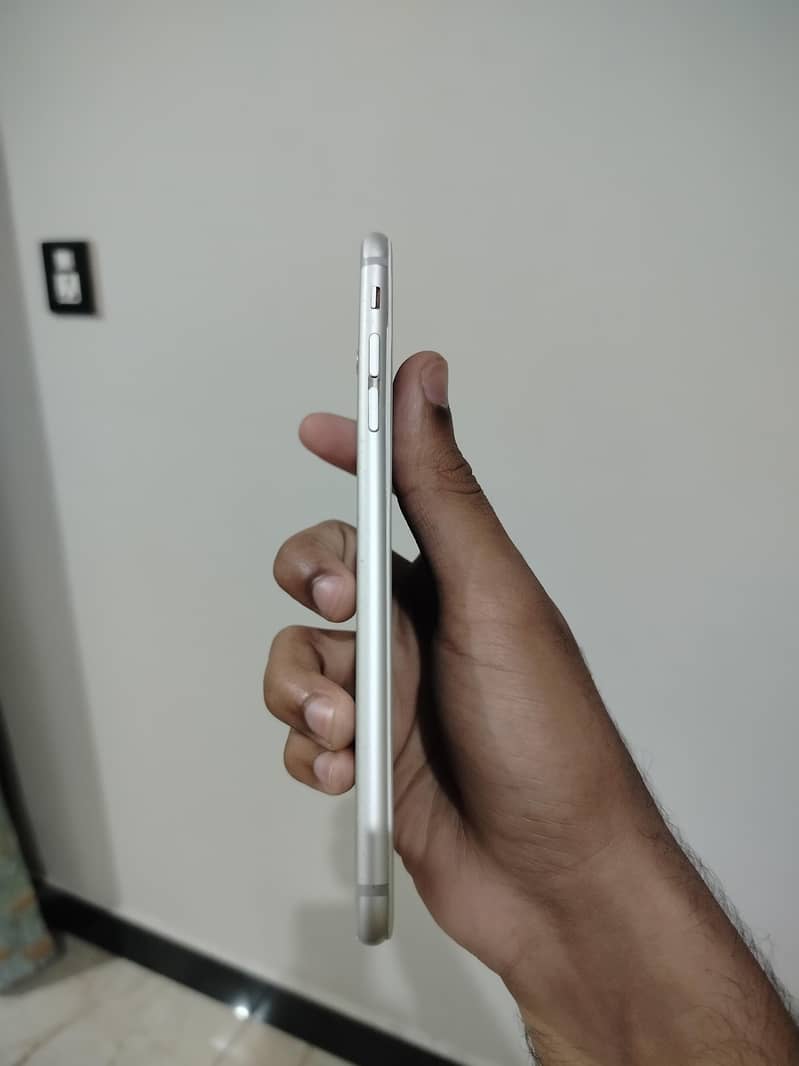 Apple iPhone 6S Plus 1