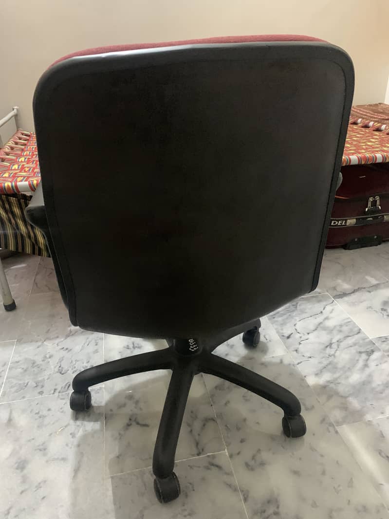 Master Chair 1