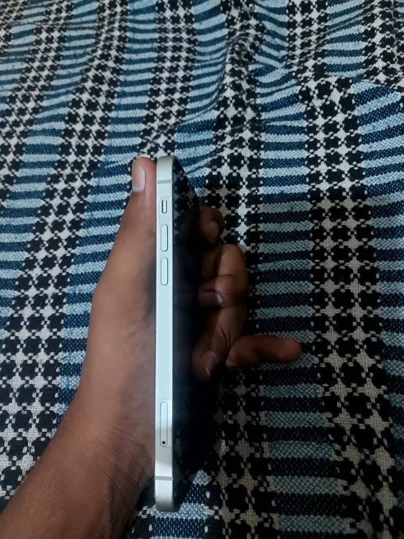 Apple iPhone 12 (whatsapp 03124395449) 1