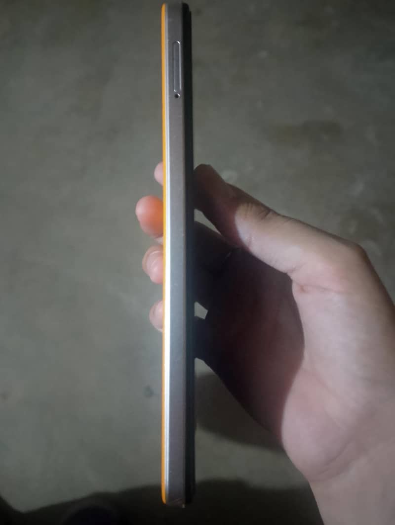 Tecno Spark Go 1