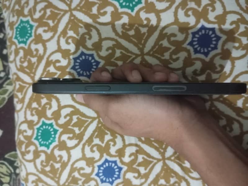 Apple iPhone 15 plus jv 3
