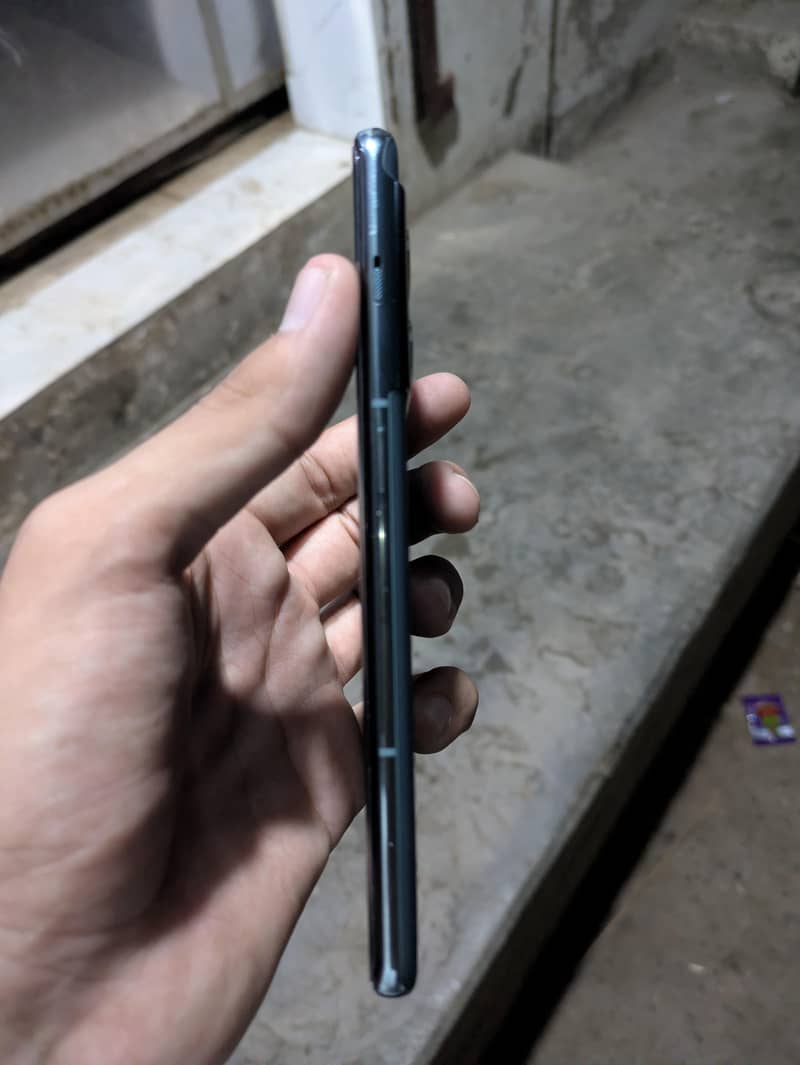 One Plus 10 Pro 1
