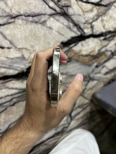 Apple iPhone 14 Pro