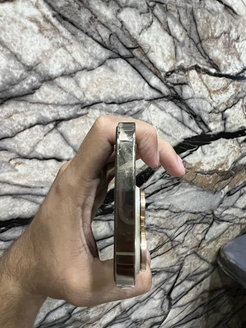 Apple iPhone 14 Pro 5