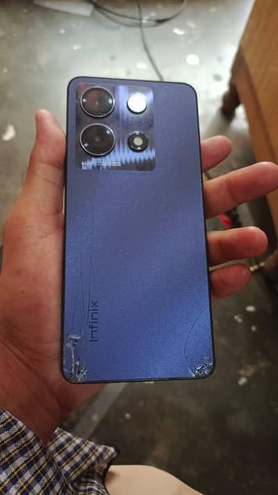 Infinix Note 30