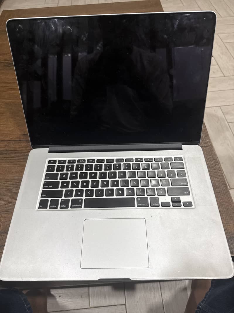 Macbook pro 2015 1