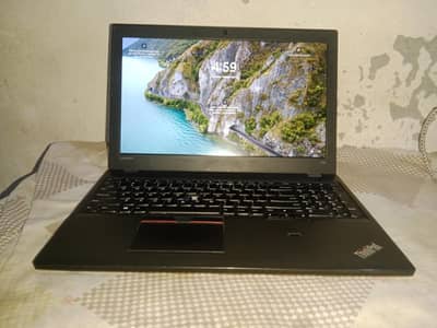Lenovo Thinkpad core(TM) i7 16GB RAM 250GB STORAGE