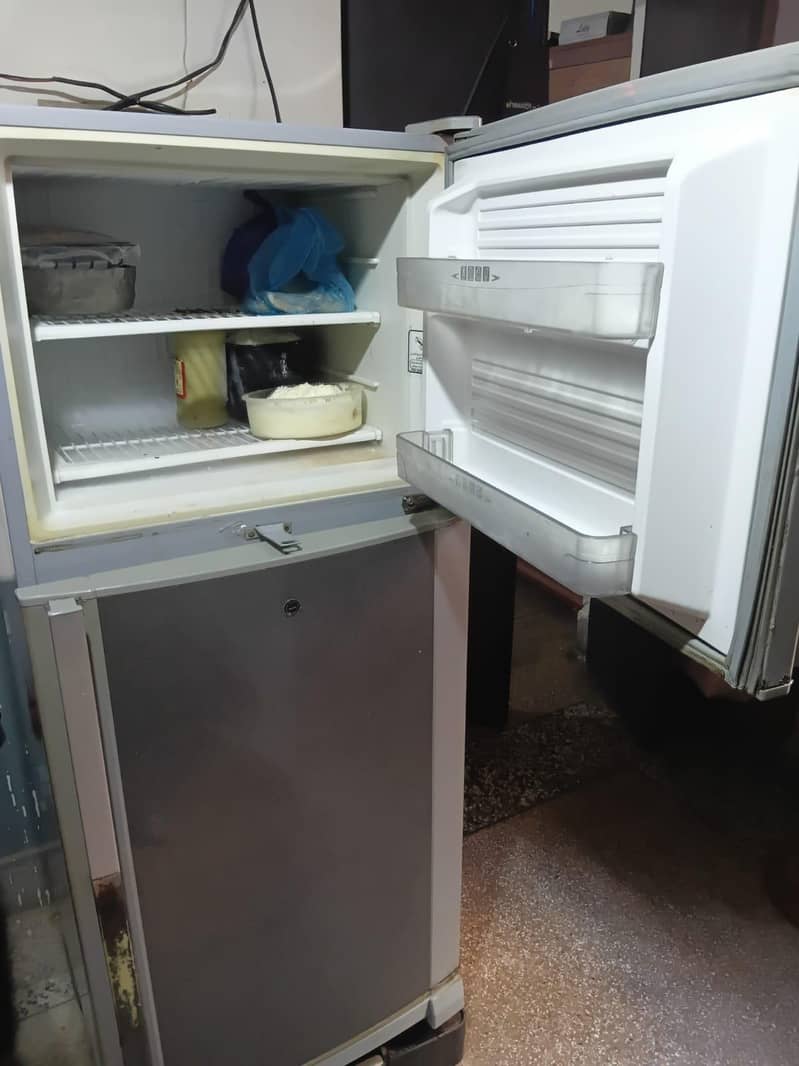 Dawlance Refrigerator 6