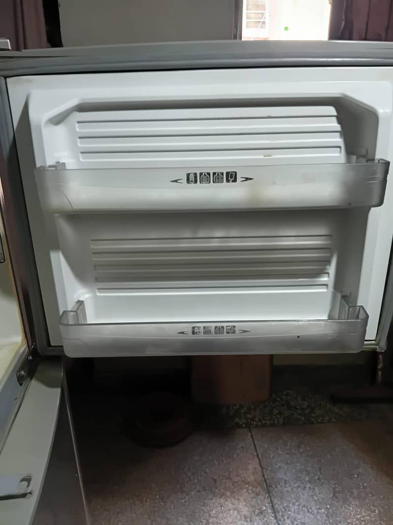 Dawlance Refrigerator 7
