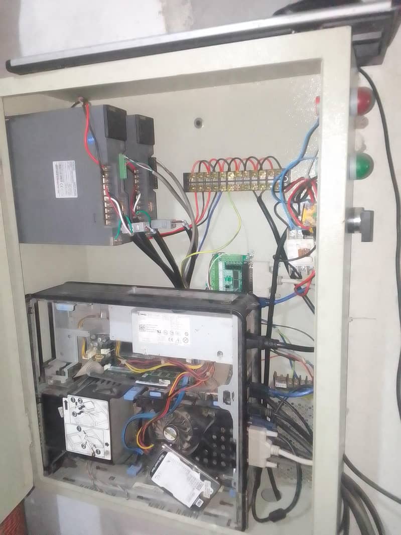 CNC lathe machine 1