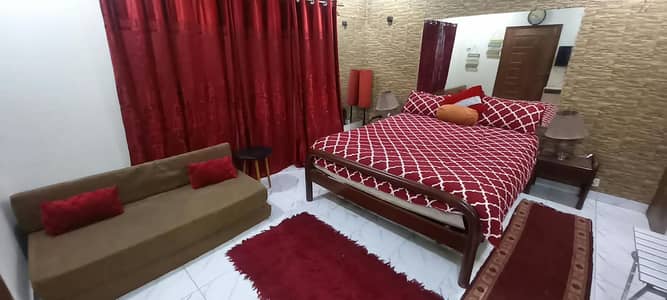 1 Bed Furnished With Kitchen–With  Electricity Only For Females