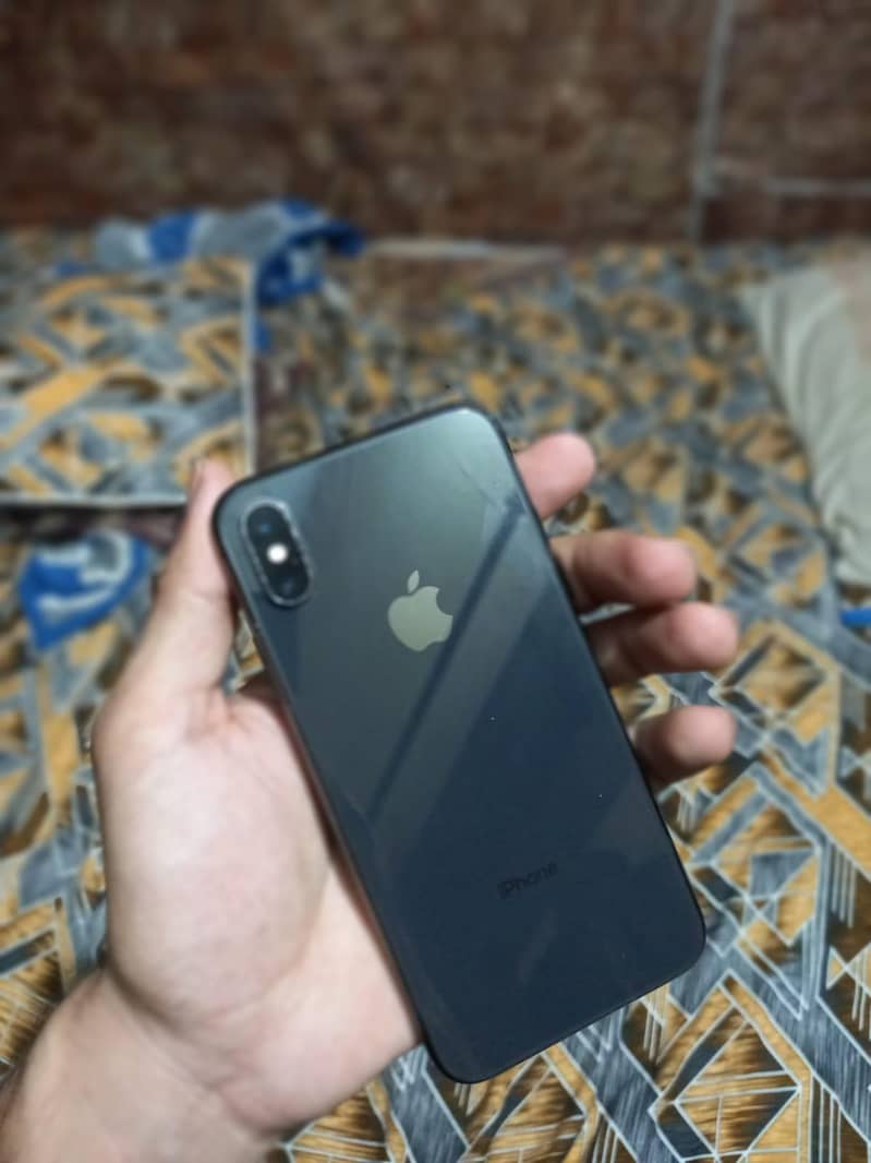 Apple iPhone X 0