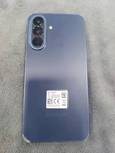 SUMSUNG A57 5G 12/256 official pta
