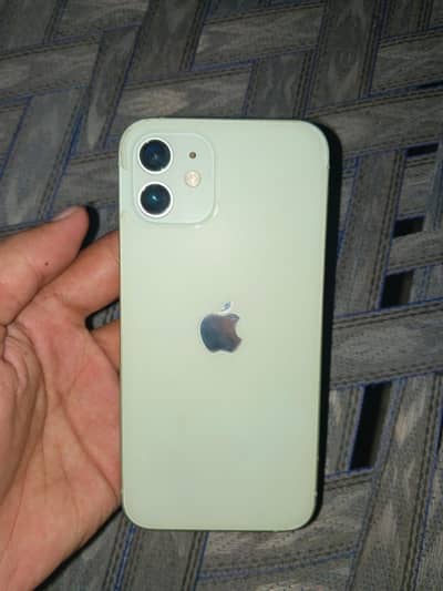 Apple iPhone 12