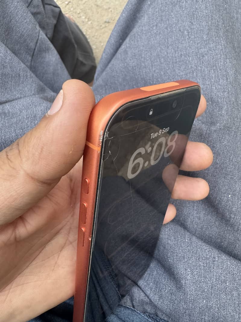 Apple iPhone 17 Pro Max 1