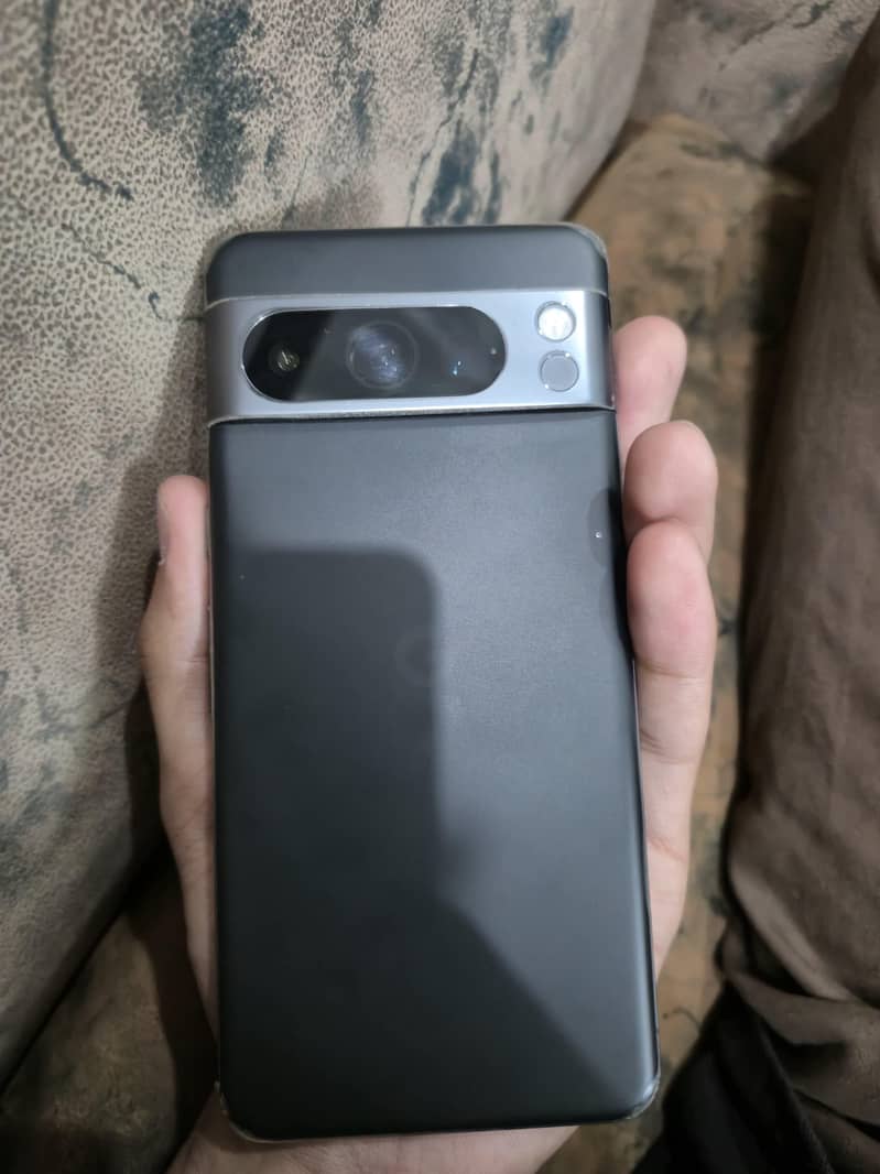 Google Pixel 8 Pro 1
