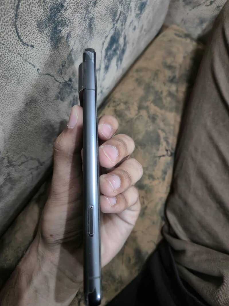 Google Pixel 8 Pro 3