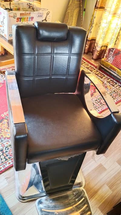 salon chair
