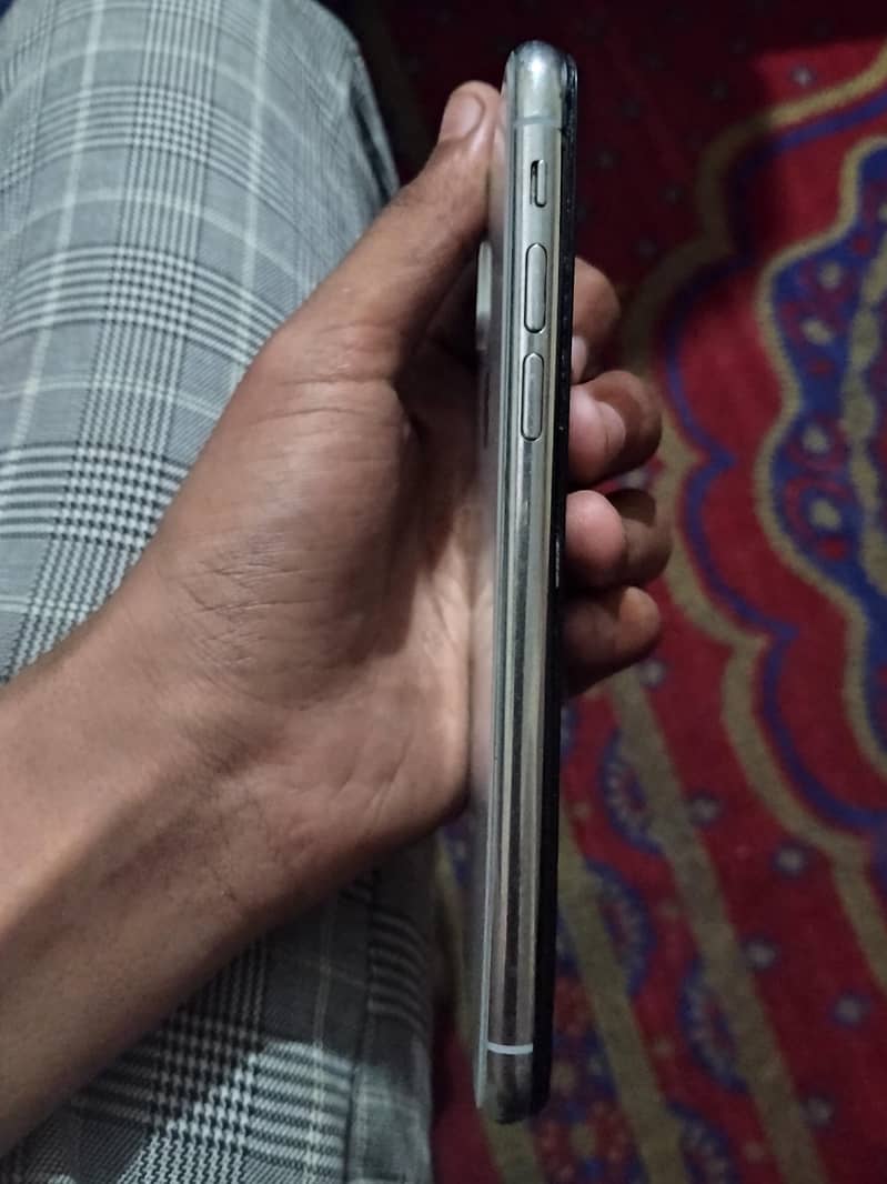 Apple iPhone XS 2