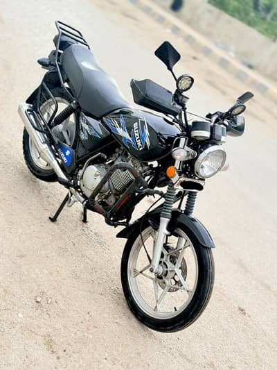 Gs 150 Se 15000 Km first onwer