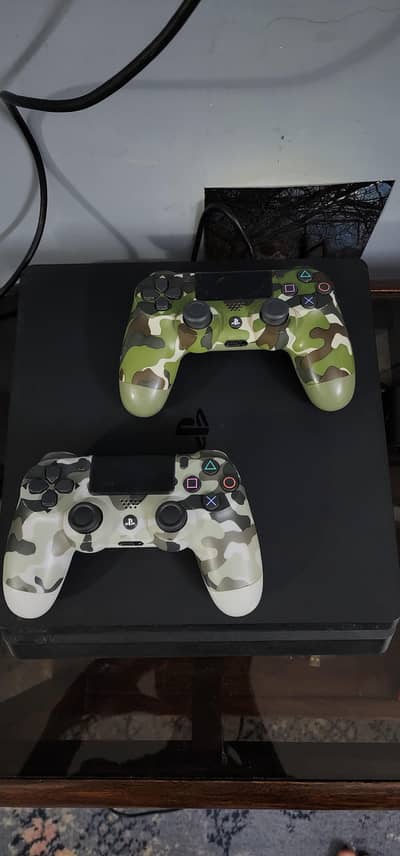 ps4 slim 1Tb (Jailbreak) 9.00  10/10