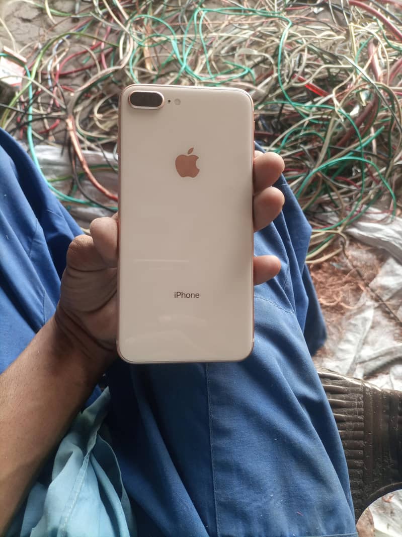 Apple iPhone 8 2