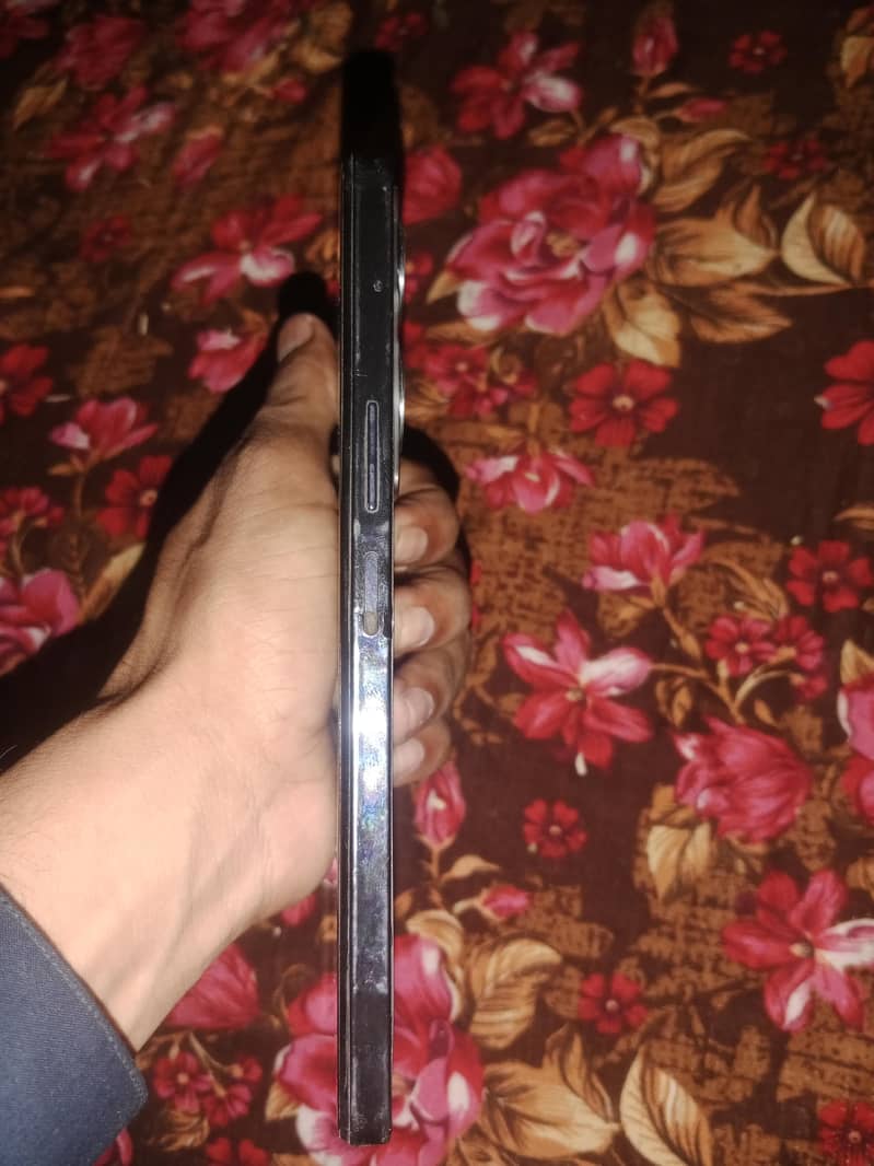 Infinix Note 30 1