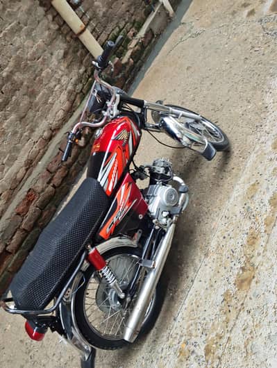 hi speed bicke good condation urgent sale
