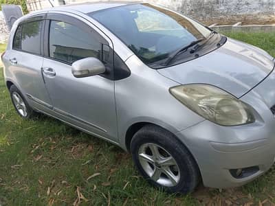 Toyota Vitz 2010