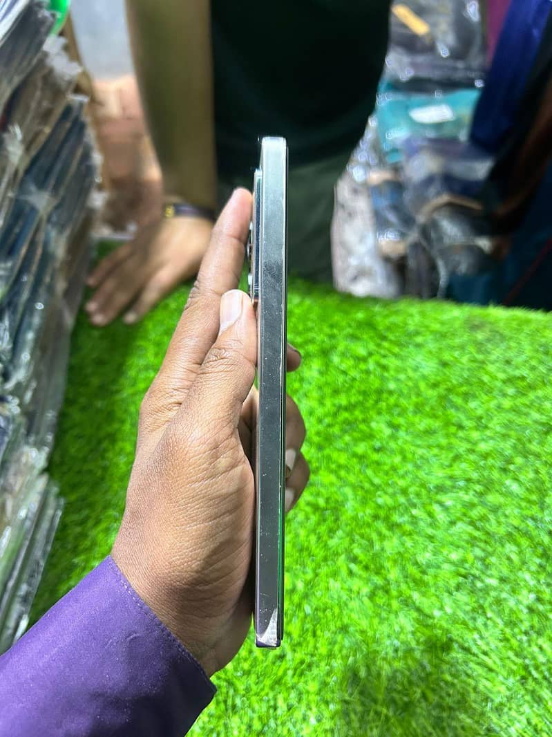 Infinix note 40 5