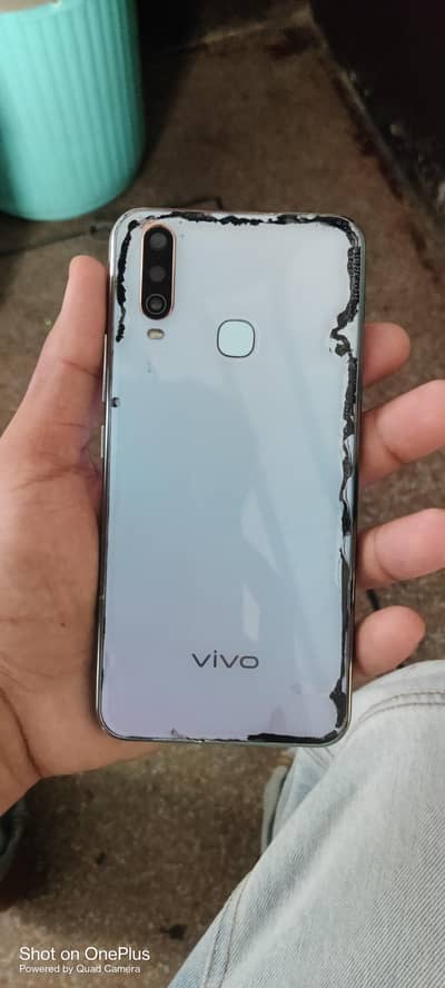 Vivo Y17 4/128GB front glass broken back broken